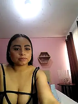 Snapshot of Alice-bolton- chatting on October 14, 4:30 pm Alice-bolton- online show from October 14, 4:30 pm