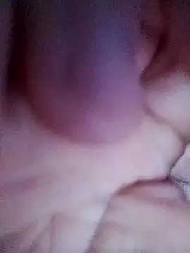 LusiyaGold5 online show from November 10, 9:47 pm