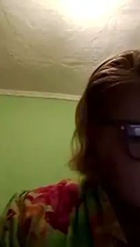 LusiyaGold5 online show from December 14, 9:19 pm