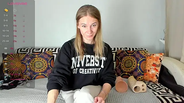 Amalia Mio online show from November 24, 8:03 am