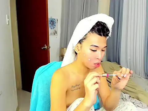 Yourdreamgoddess online show from November 6, 5:14 pm