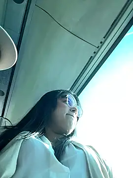 Jaykel a online show from April 5, 4:04 pm