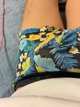 Snapshot of JinVelvet chatting on October 23, 8:24 am JinVelvet online show from October 23, 8:24 am