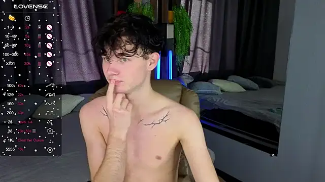 Cute Mike online show from October 19, 6:14 am