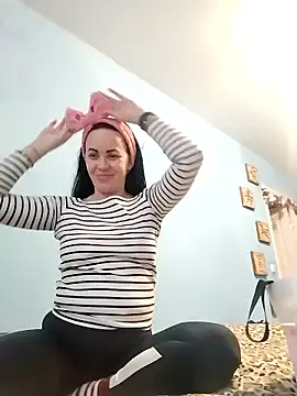 Stefaniyaxq online show from January 9, 1:14 pm