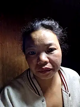 miomio-12 online show from December 5, 8:27 pm