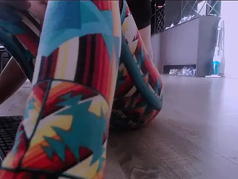 ravy kim online show from November 6, 2:01 am