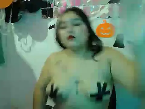 Snapshot of Gaby22d chatting on November 1, 3:58 pm Gaby22d online show from November 1, 3:58 pm