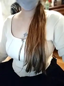 Babyloudi online show from October 18, 5:14 pm