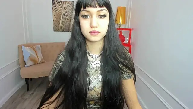 TiffanyYounge online show from February 27, 12:16 pm