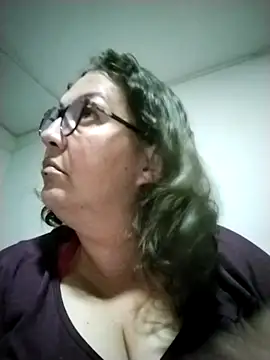 -saraqueen- online show from November 11, 5:07 am