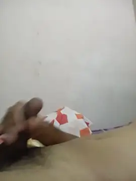 Snapshot of Hony-bebeto chatting on July 1, 3:01 pm Hony-bebeto online show from July 1, 3:01 pm
