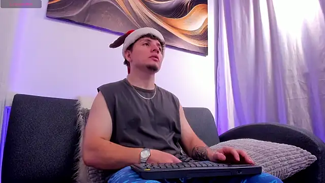 Leoo Miller online show from November 29, 4:59 am