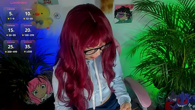 Snapshot of aiko_o0 chatting on October 21, 11:33 am aiko o0 online show from October 21, 11:33 am