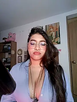 Snapshot of Ladylolasmtih chatting on October 9, 11:58 pm Ladylolasmtih online show from October 9, 11:58 pm