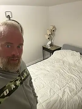 Muscledick40 online show from July 14, 4:17 am