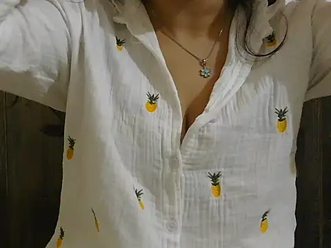 Hot Meadow online show from November 8, 7:52 am