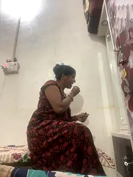 Sapnahot34 online show from November 25, 5:18 am