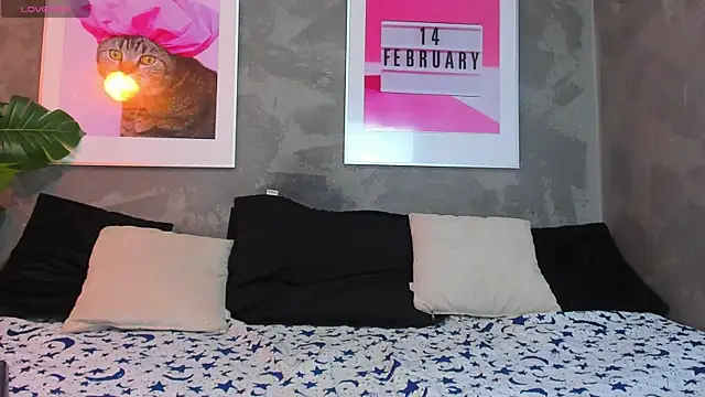 MiaNyxara dh online show from January 13, 9:20 pm