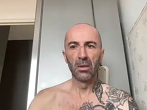 slave44nantes online show from December 2, 1:28 pm