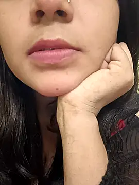 Beautiful Eye online show from December 16, 6:02 pm