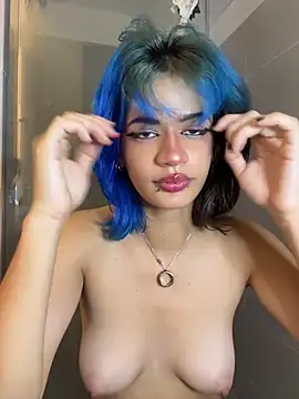 sukulaurens online show from April 18, 8:09 pm