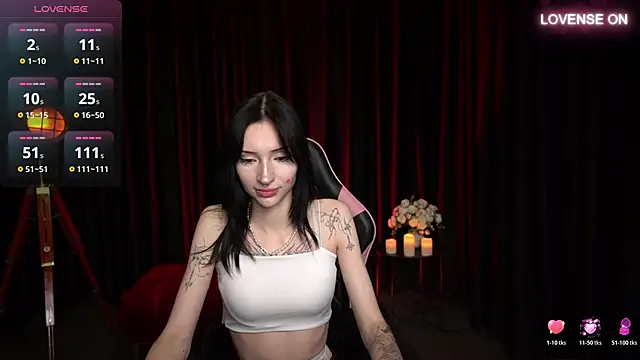 Trix Void online show from October 17, 9:01 am