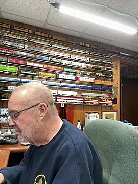 Jcaspen online show from March 28, 5:34 pm