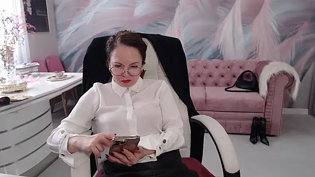 Arisa5000 online show from February 7, 10:50 am