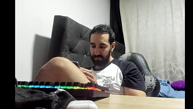 coolfriki online show from March 4, 3:01 am