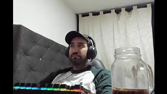 coolfriki online show from April 18, 11:14 am