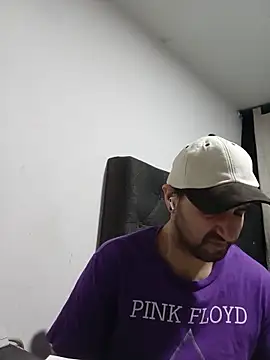 coolfriki online show from May 30, 12:19 am