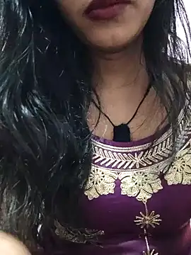 Snapshot of anjali2351 chatting on April 26, 9:07 am anjali2351 online show from April 26, 9:07 am