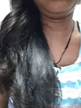 Snapshot of anjali2351 chatting on May 16, 1:13 am anjali2351 online show from May 16, 1:13 am