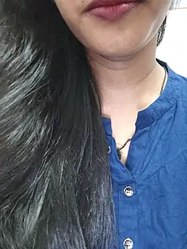 Snapshot of anjali2351 chatting on July 2, 3:34 am anjali2351 online show from July 2, 3:34 am