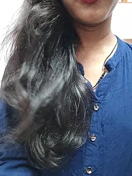 Snapshot of anjali2351 chatting on July 25, 3:42 pm anjali2351 online show from July 25, 3:42 pm