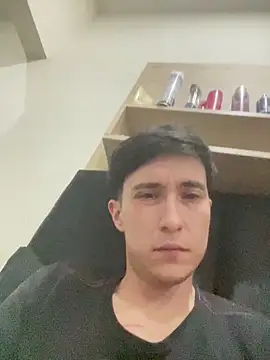 nicollylazulli online show from November 15, 3:59 am