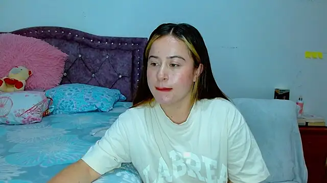 Hanssel tess online show from November 15, 9:11 pm