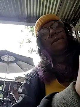 Abby 2-1 online show from November 13, 9:36 pm