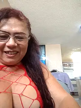 Snapshot of Kamila70 chatting on March 3, 8:04 pm Kamila70 online show from March 3, 8:04 pm