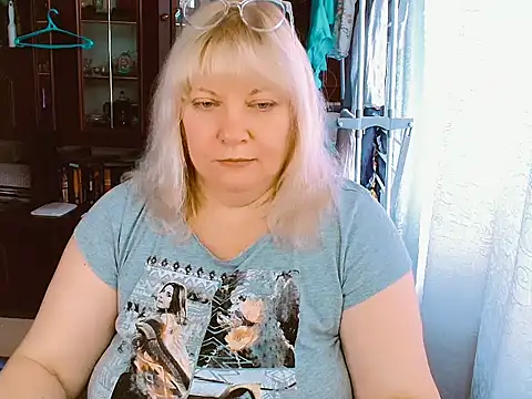 DiamondNata online show from October 17, 10:40 am