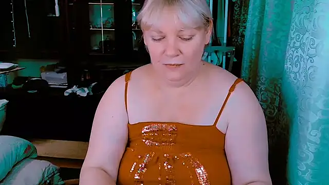 DiamondNata online show from October 19, 2:50 pm