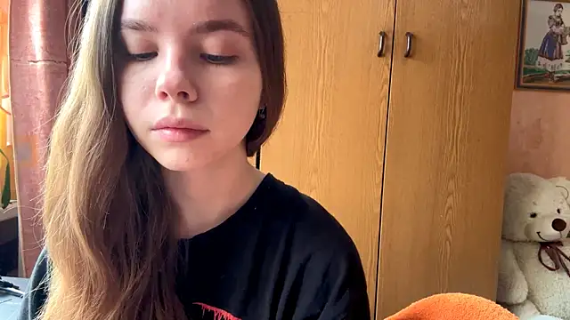 EhtelBiondi online show from January 11, 8:08 am