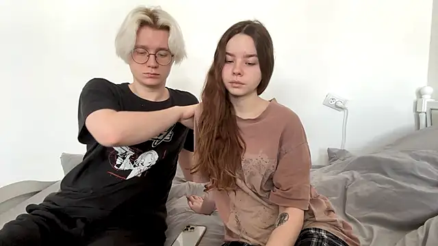 Snapshot of EhtelBiondi chatting on February 28, 8:15 am EhtelBiondi online show from February 28, 8:15 am