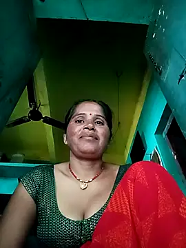 Snapshot of Nm_sanjna chatting on October 7, 3:47 am Nm sanjna online show from October 7, 3:47 am