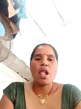 Snapshot of Nm_sanjna chatting on October 19, 4:24 am Nm sanjna online show from October 19, 4:24 am
