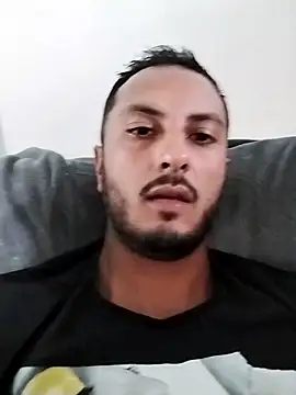 Snapshot of chocoman3 chatting on October 8, 10:13 am chocoman3 online show from October 8, 10:13 am