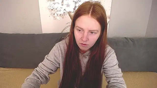 Evarey  online show from October 13, 4:23 am