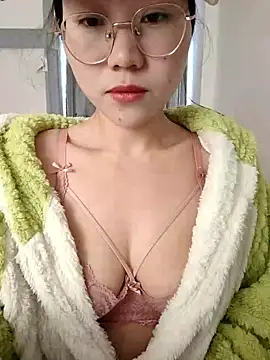 nini10052025 online show from January 13, 2:06 am