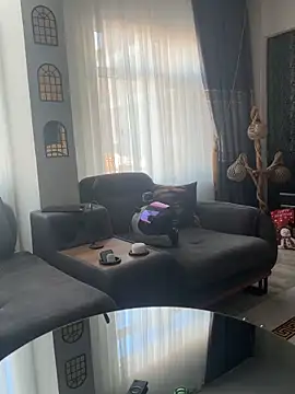 Snapshot of Teengirlmiaa chatting on December 17, 12:11 pm Teengirlmiaa online show from December 17, 12:11 pm